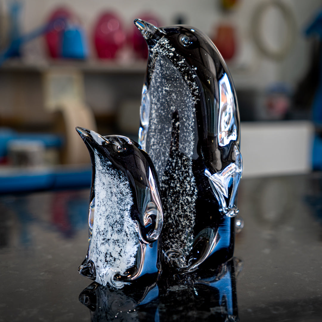 200mm Ashes to glass Penguin with smaller penguin