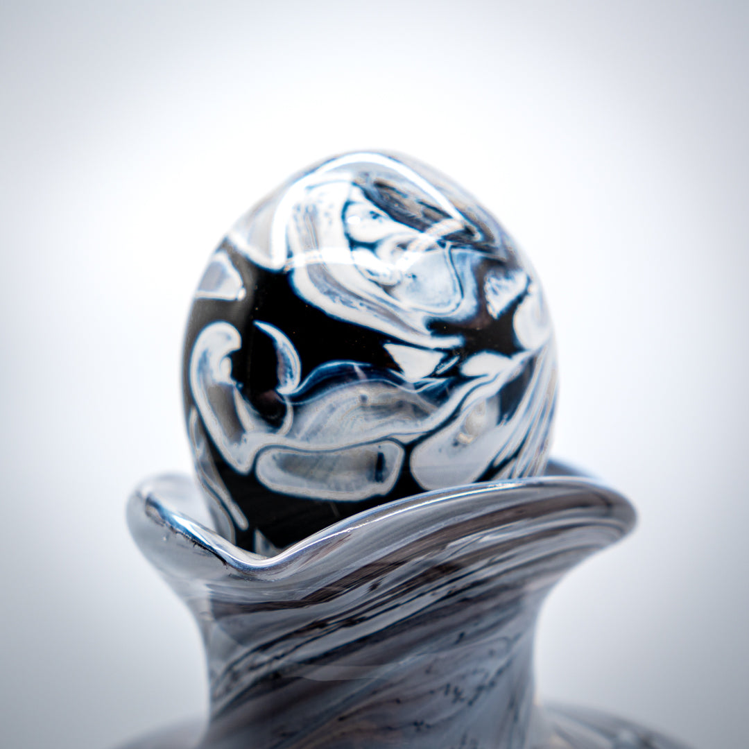 Glass Urn - Marbled