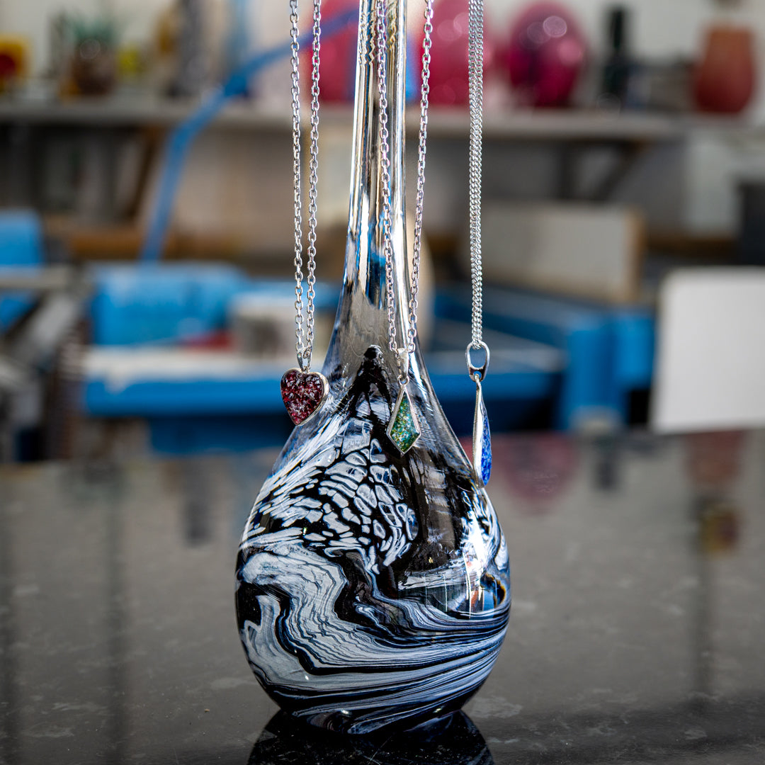 Marbled Necklace Stand