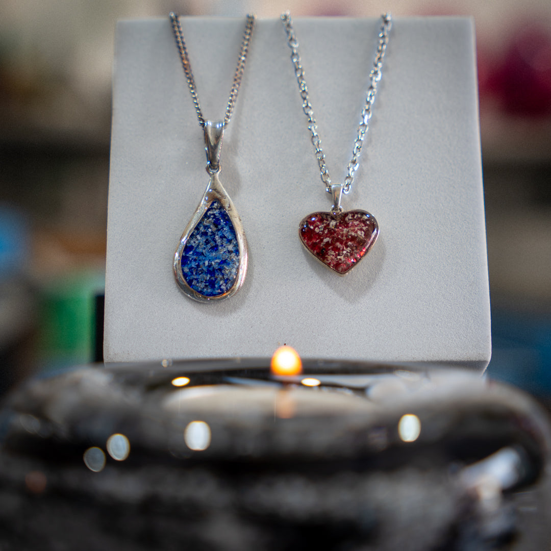Ashes Keepsake and Two Jewellery Bundle