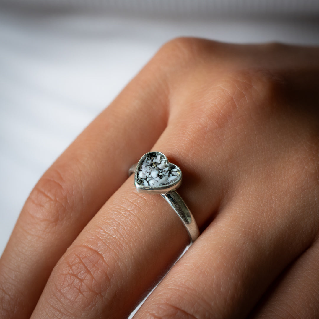 Ashes Ring - Silver Heart