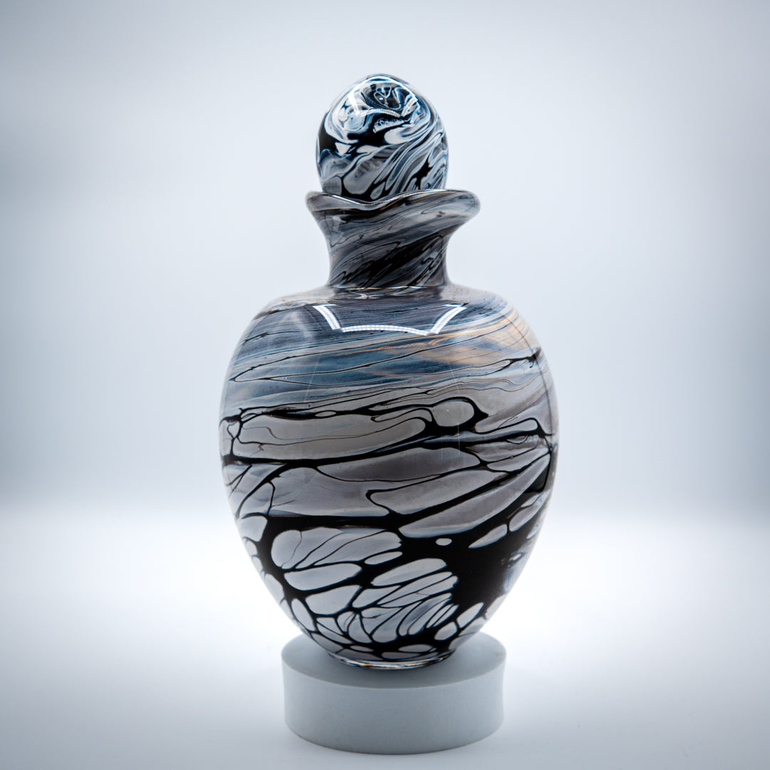 Glass Urn - Marbled