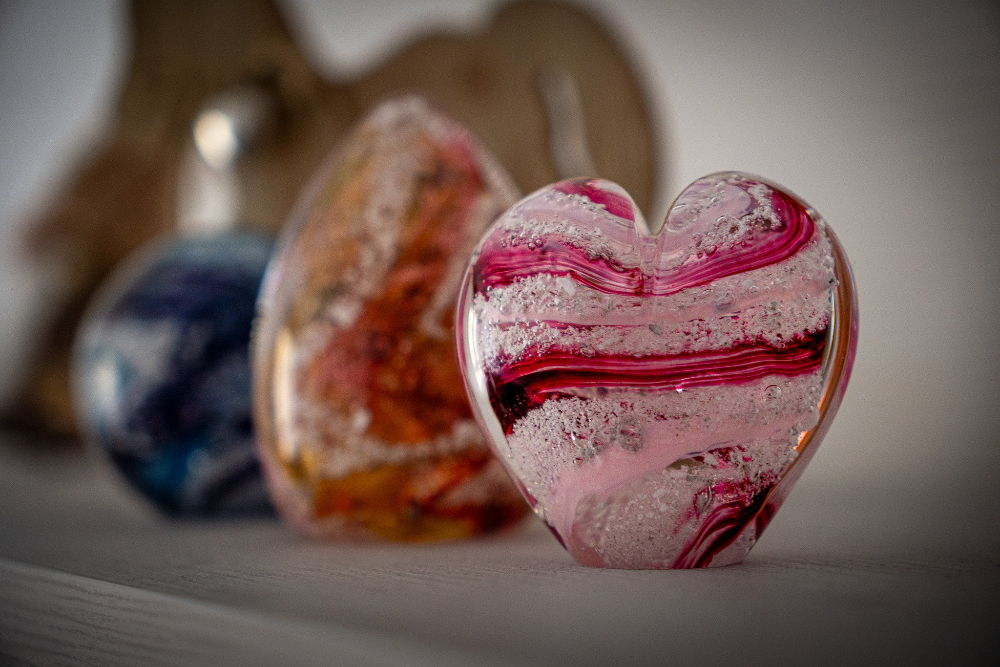 Mini ashes to glass memorials